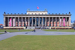 Study in Germany 250px Altes Museum2C Berlin 2012